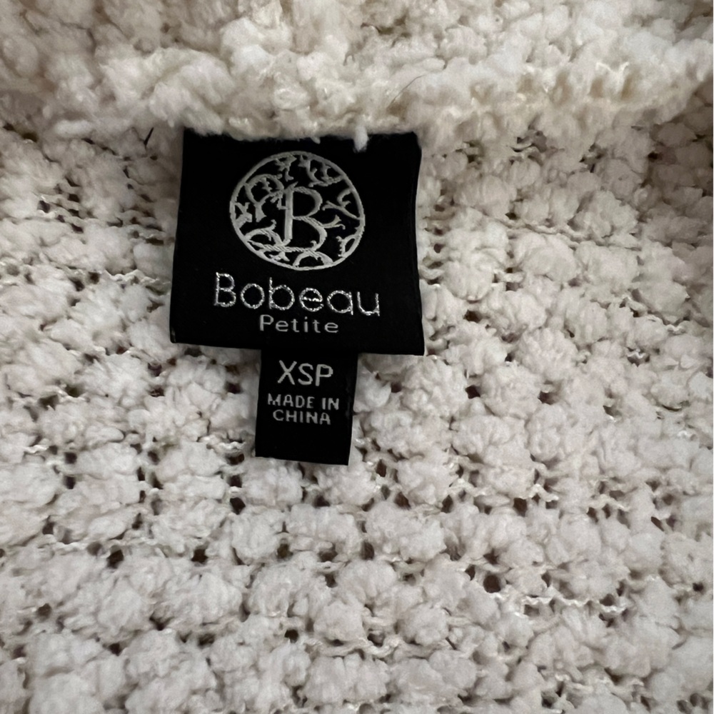Bobeau Boucle Popcorn Draped Button Cardigan - Picture 5 of 9